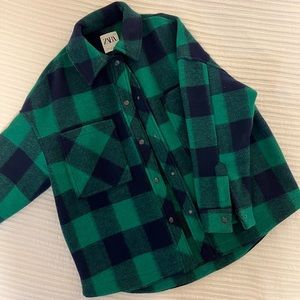 Zara plaid green and blue thick oversized shirt/jacket. Worn once ✨